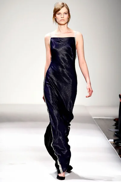 Look 33